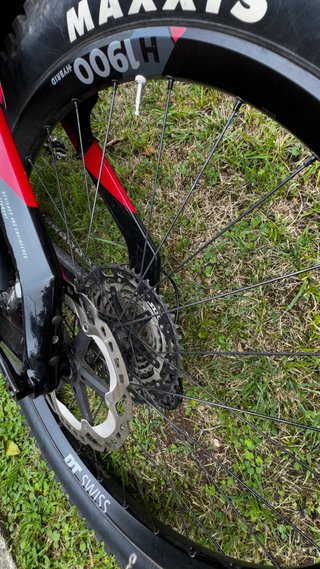 Haibike Allmtn CF 12 Carbono .Talla L 2500Kilomet.