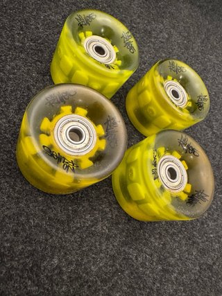Ruedas skate con luces LED