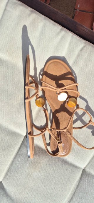 Sandalias Zara Beige