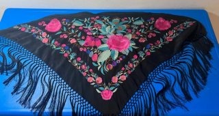 Mantoncillo bordado mujer Elephant Rooms