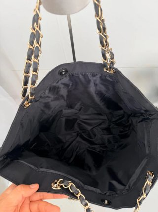 Borsa Tote Chanel Nero con Logo Bianco