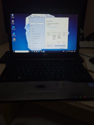 Portátil Fujitsu 14 Intel Core i5