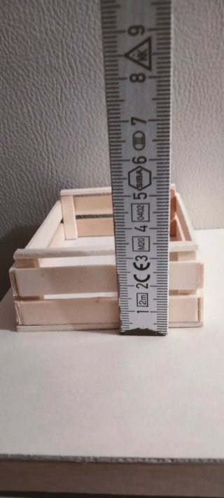Scatola di legno naturale