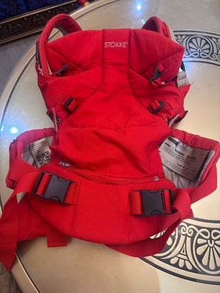 Mochila Portabebés Stokke Roja