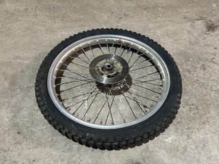 Rueda delantera beta zero