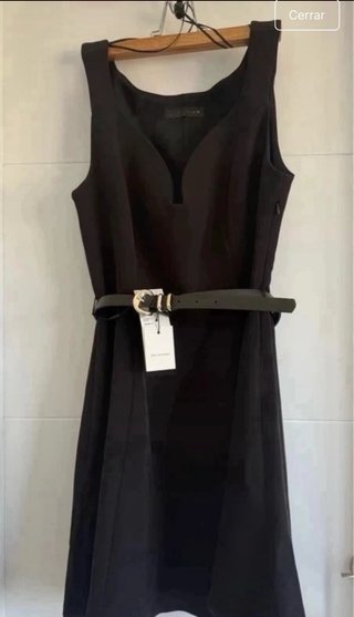 Vestido negro corto fiesta escote V