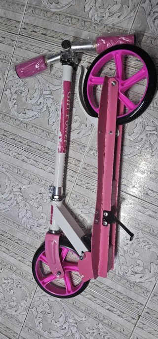 Patinete Infantil Girl Power Rosa nueva sin usar