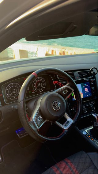 Volkswagen Golf gti TCR AKRAPOVIC!