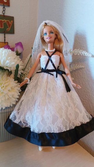 Barbie Novia año 1999