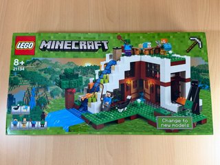 LEGO Minecraft 21134 - La Base de la Cascada