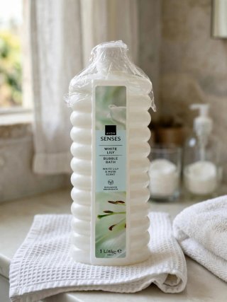 Bagnoschiuma Avon Senses 1L White Lily