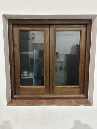 2 ventanas de madera