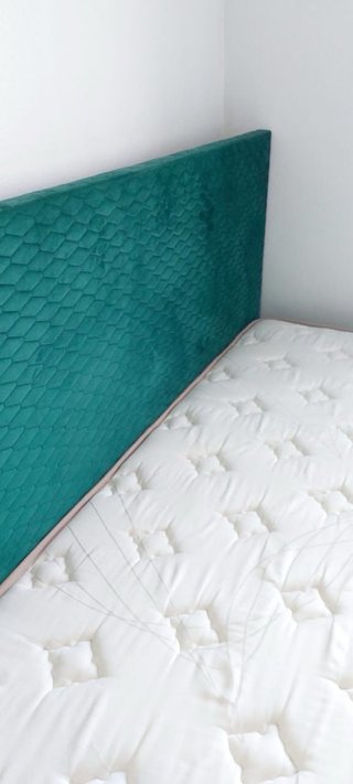 Cama 180x200 terciopelo verde