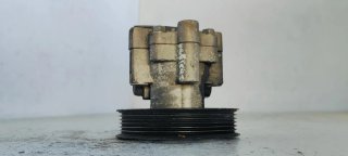 Bomba direccion OPEL INSIGNIA BERLINA