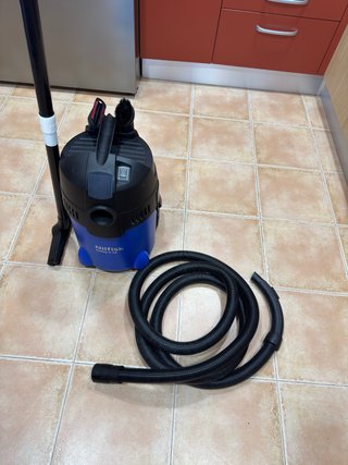 Aspirador Nilfisk Buddy II Car Detailing