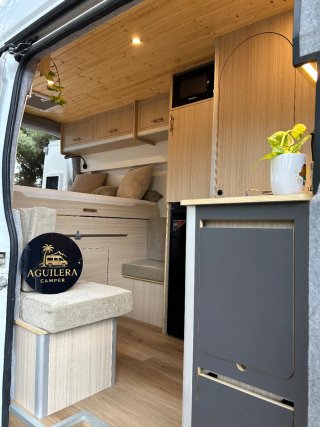 Ford Transit Furgoneta camperizada