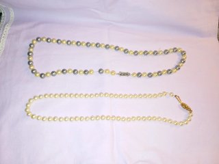 Lote 2 Collares de Perlas Vintage