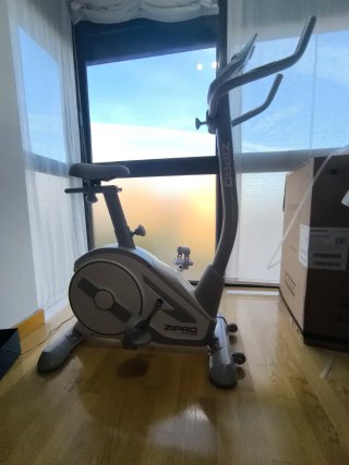 Bicicleta Estática Zipro Rave