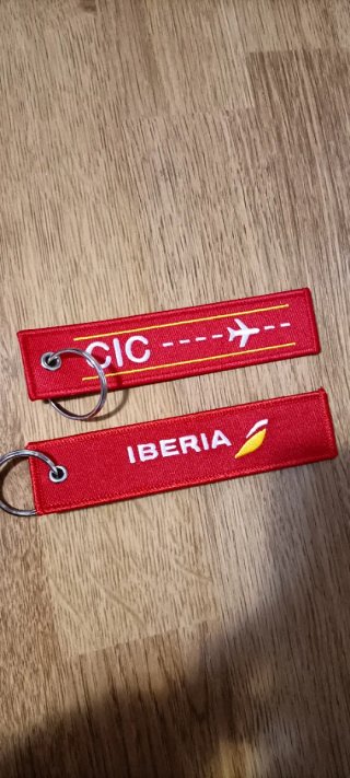Llaveros Iberia y CIC Aeropuerto