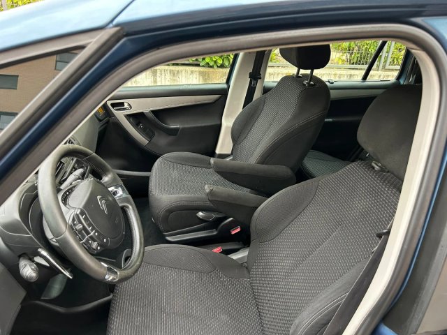 Citroen Grand C4 Picasso 2012