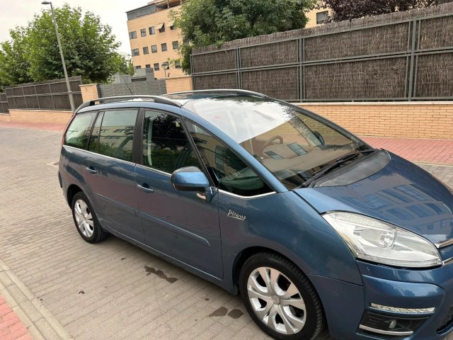 Citroen Grand C4 Picasso 2012