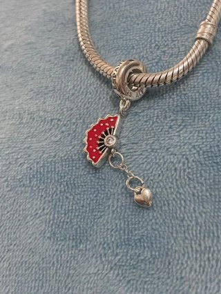 Charm abanico España