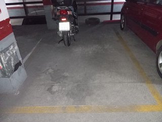 Lloguer parking al centre de blanes cotxe petit