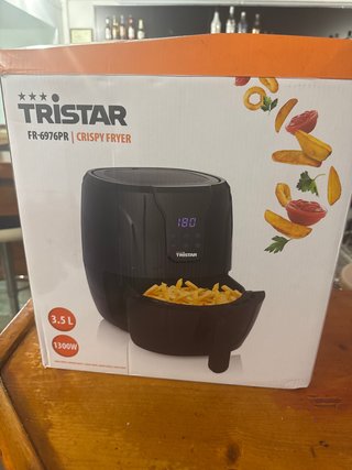 Freidora de aire Tristar FR-6976PR 3.5L