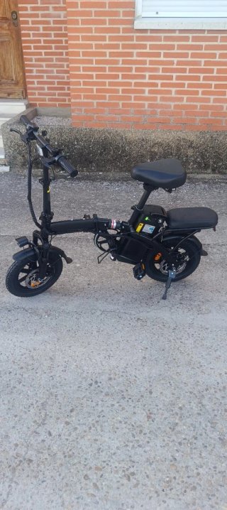 Bicicleta Eléctrica Plegable Negra