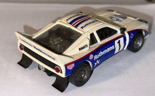 Coche Scalextric Lancia 037 Rally Rothmans