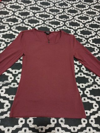 Camiseta Amisu granate  Talla M granate
