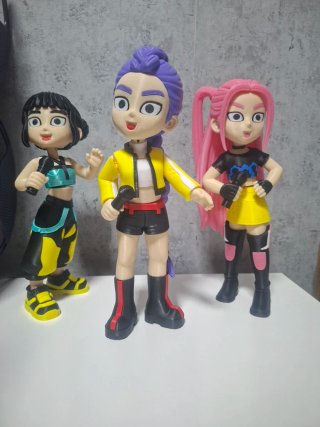 Figura Articulada Mira KPoP