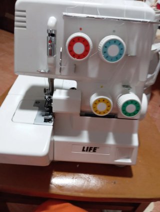Remalladora Overlock Life