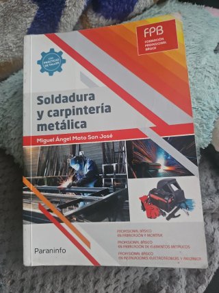 Soldadura y carpintería metálica