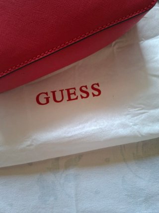 Borsa Guess rossa nuova originale no trattabile