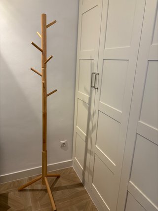 Perchero de madera