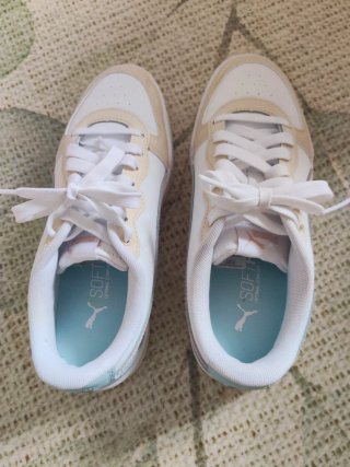 Tênis Feminino Branco e Rosa