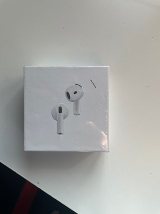 Apple AirPods 4 con Cancelación de Ruido