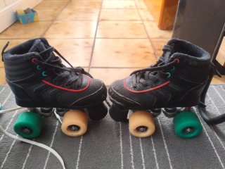 Patines de calle negros talla 29