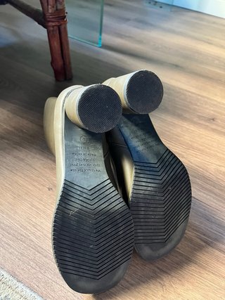 Botines caqui tacón ancho talla 39