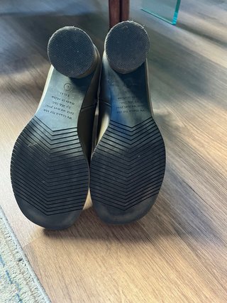 Botines caqui tacón ancho talla 39