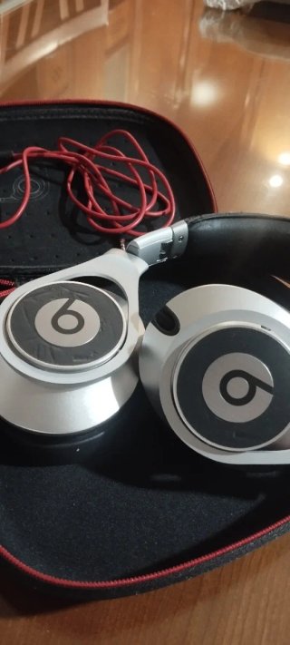Beats Executive - Cuffie Headphone