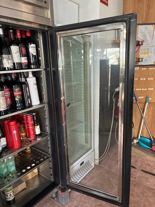 Nevera Profesional para Vinos y Cavas