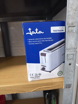 Tostador Jata TT579