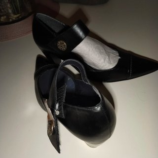 Zapatos de Piel Negros