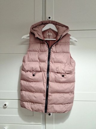 Chaleco con capucha Acolchado niña Rosa ZARA T9-10
