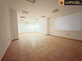 Local comercial en venta en Avda Europa - San Antón en Toledo