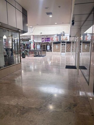 Local comercial en venta en Mariblanca - Villafontana en Móstoles