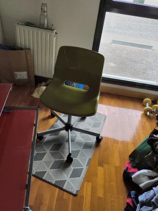 Escritorio y Silla Ikea Rojo/Plateado