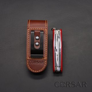 Victorinox Fieldmaster de 91 mm con funda de cuero